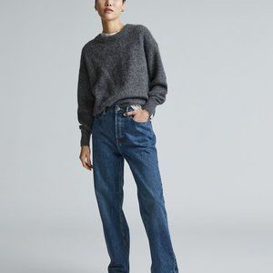 Everlane The Alpaca Crew Sweater in Heather Charcoal